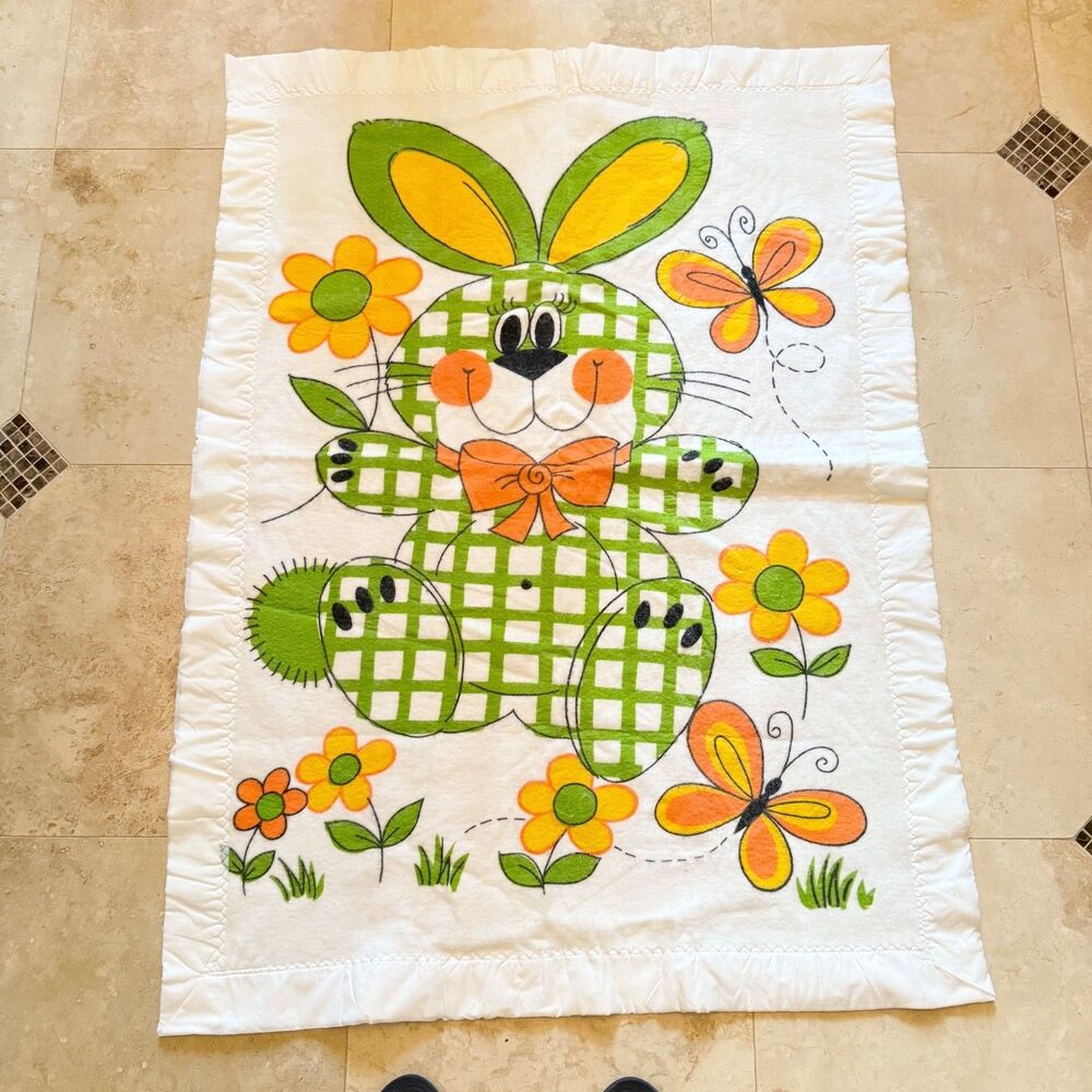 Vtg Security Crib Acrylic Baby Blanket Green Plaid Bunny Rabbit w Flowers Satin
